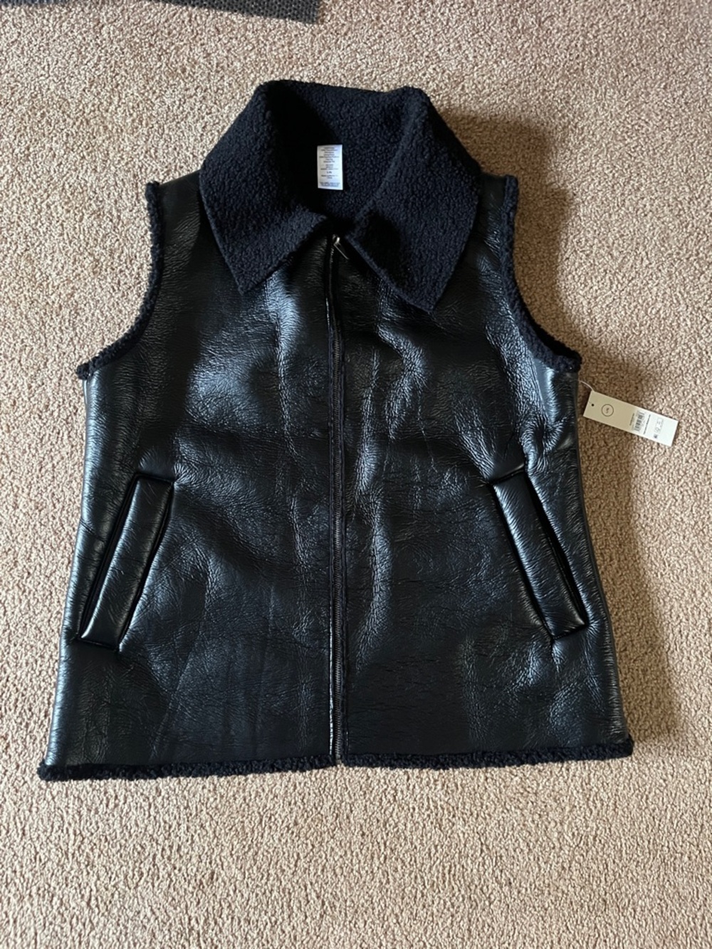 L/XL No Boundaries Black Faux Leather Shearling-Lined Vest